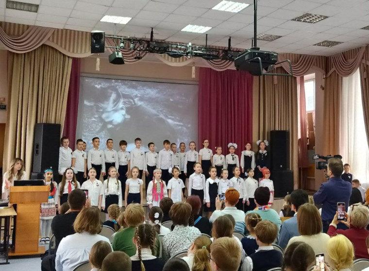 Ученики лицея приняли участие в ежегодном фестивале "Сибирью связанные судьбы".